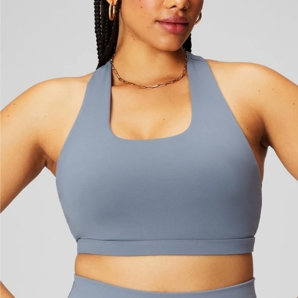 NWT Fabletics Kessler Boost Medium Impact Sports Bra - Picture 2 of 7